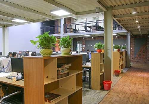 尚泰裝飾集團(tuán)寫(xiě)字樓裝修